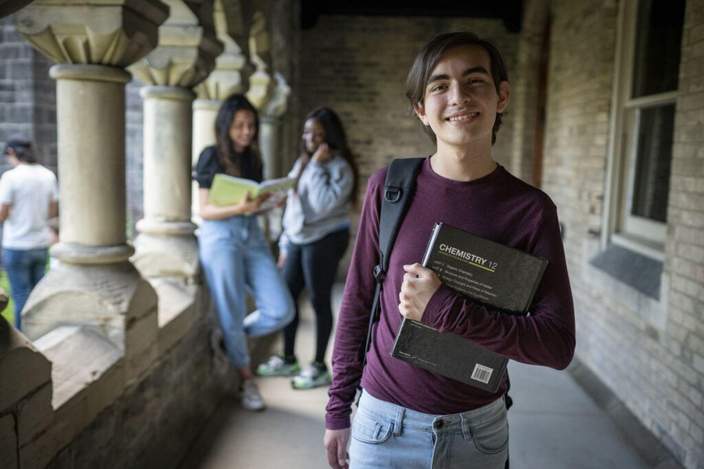 The Grad page is up! See the video and download your very own 2021 Braemar College Yearbook!