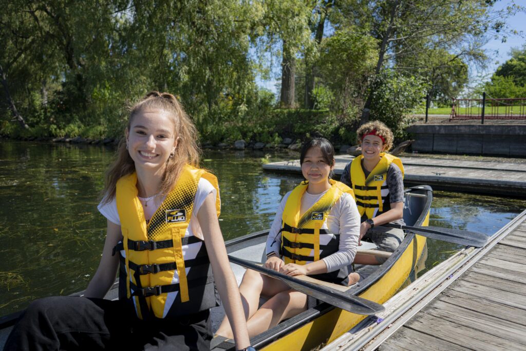 Did you know Toronto has an Island? On a sunny Saturday Braemar students checked it out. (Video)